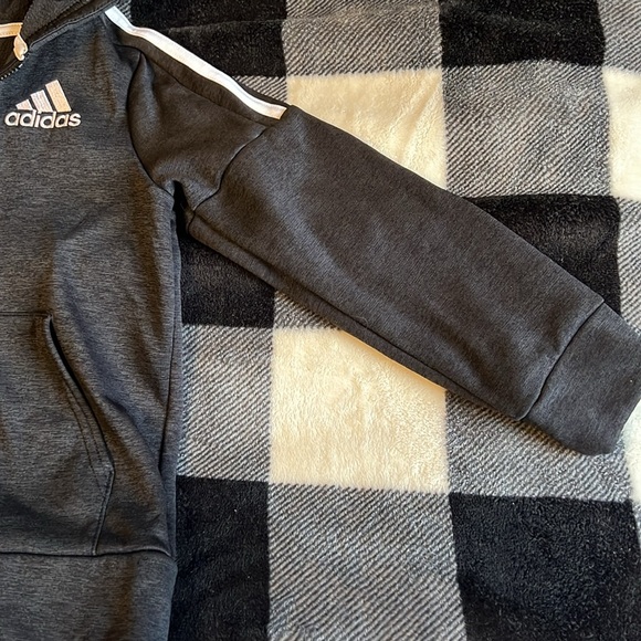 Adidas Track Jacket / Sweatshirt. Size 6. - Picture 6 of 11